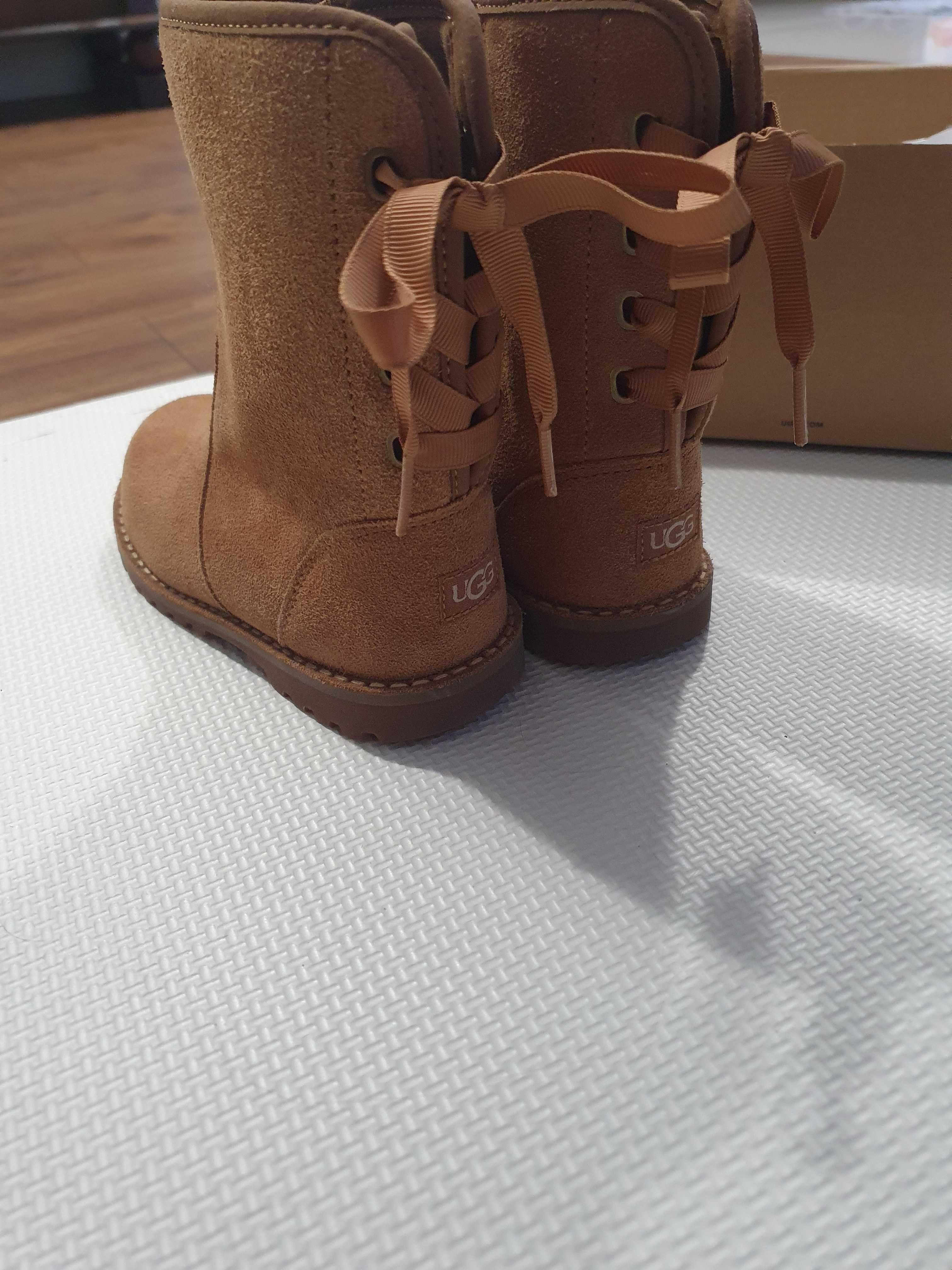 Ghete/cizme fete UGG originale piele naturala, nr.28.5