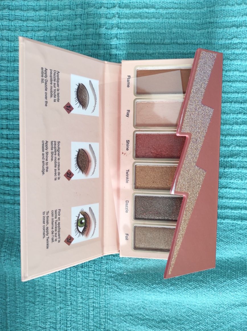 Paleta NOUA 6 culori Sephora, Pret: 49 ron