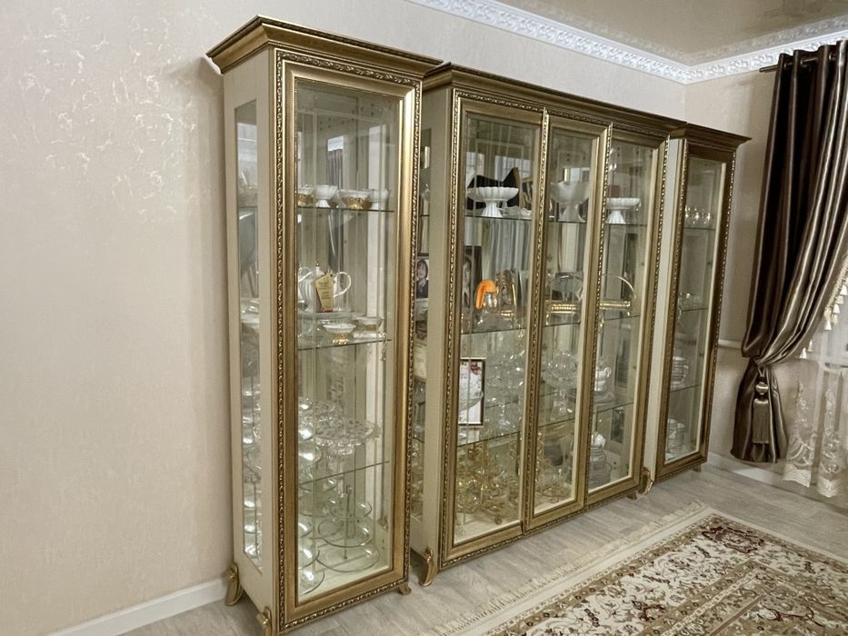 Versal сервант 3