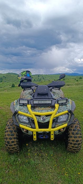 Can-Am Outlander 650 XT DPS