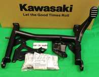 Cric central original Kawasaki Z900RS / Z900 cafe racer nou stander