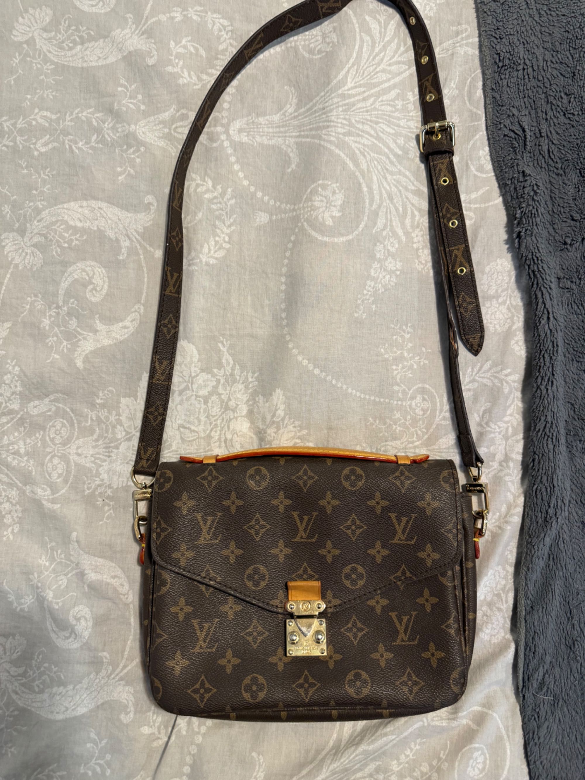 Louis Vuitton Metis