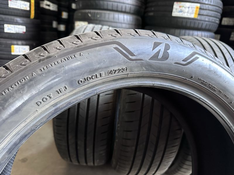 235/50/21 BRIDGESTONE 4бр