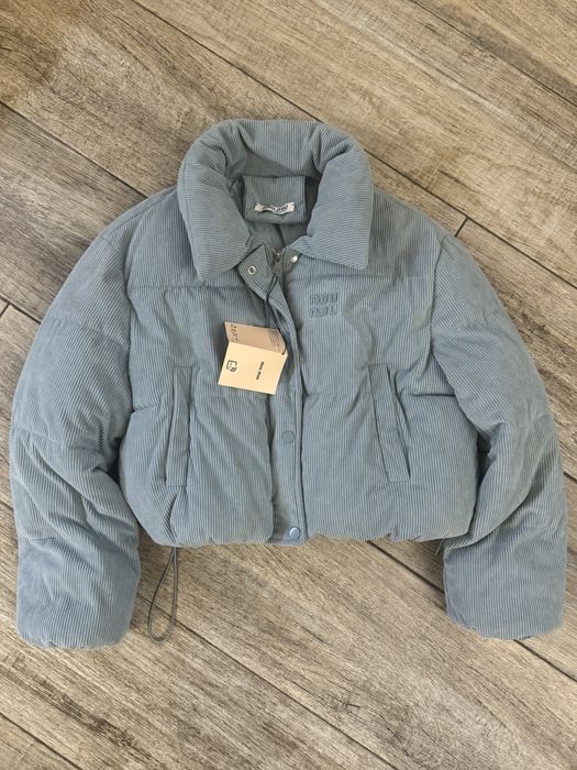 Дамско яке ново miu”miu