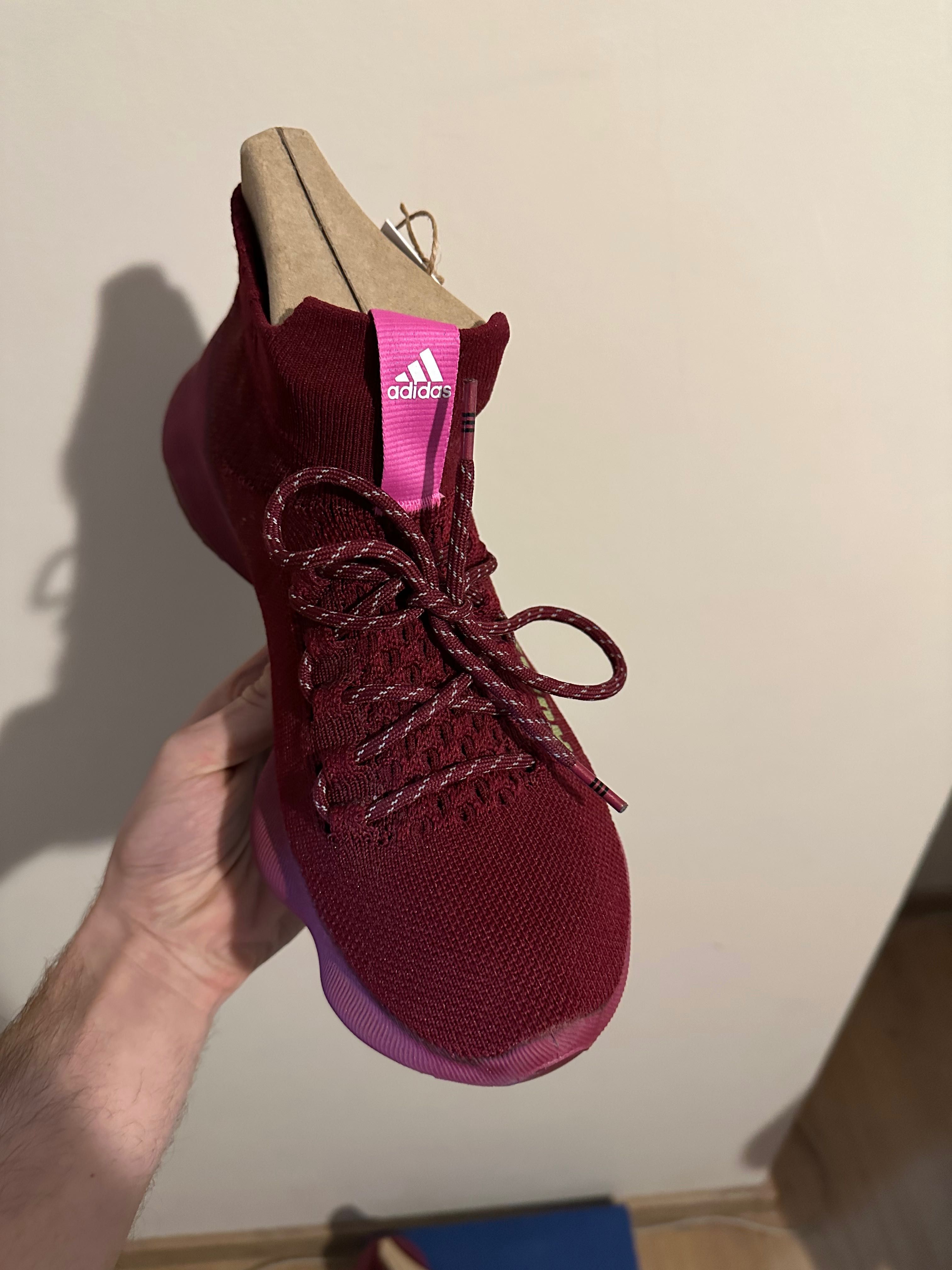 Adidas Humanrace Sichona 43