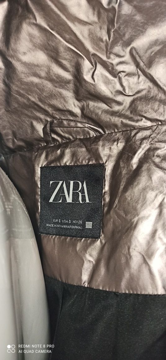 Geacă Zara metalizată