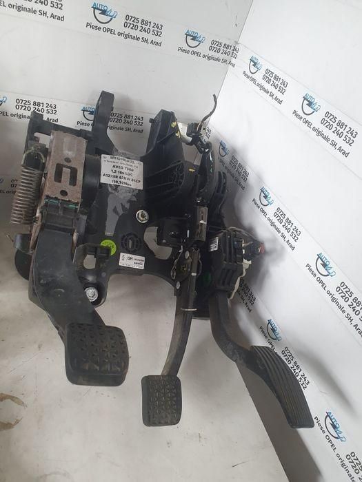 Pod pedalier Chevrolet Aveo T300