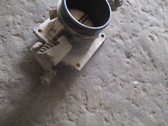 Clapeta acceleratie FORD MONDEO MK3 motor 1,8 benzina 16 valve