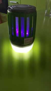 Lampă cu acumulator li ion împotriva insectelor și pt iluminat