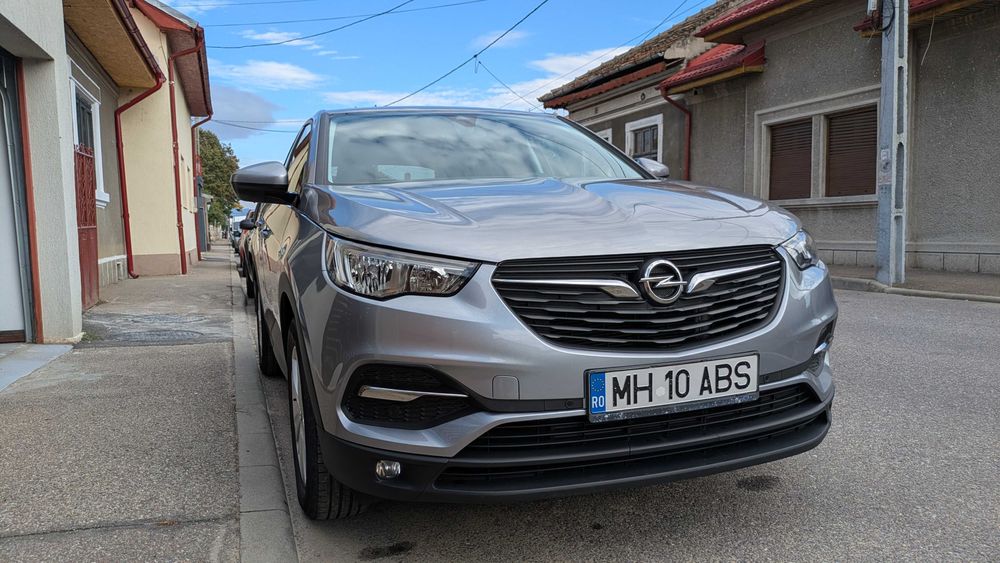 Vand Opel Granland X, 1.5 diesel, 130 CP, prim proprietar, garaj