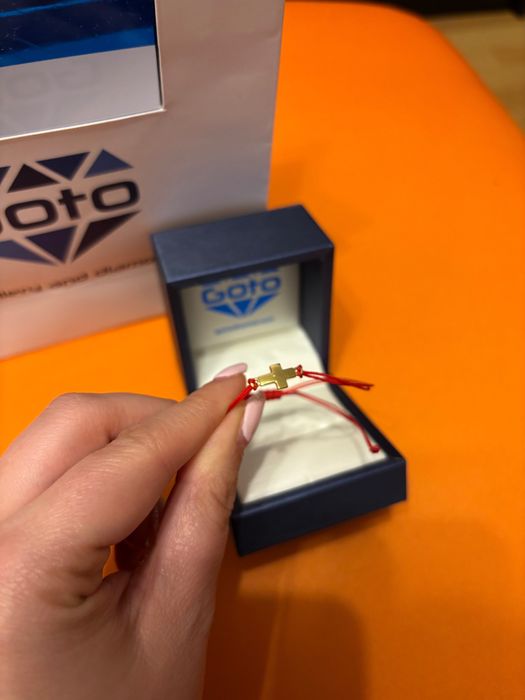 Гривна със златно кръстче от GOTO