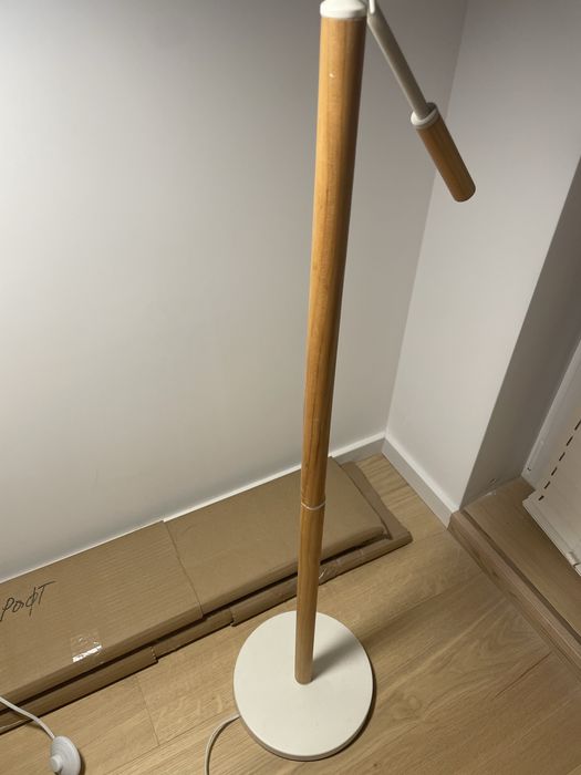 Бяла лампион - дърво и метал