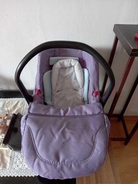 Столче за кола 0-3 г.