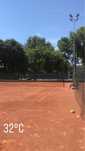 Antrenor tenis de camp