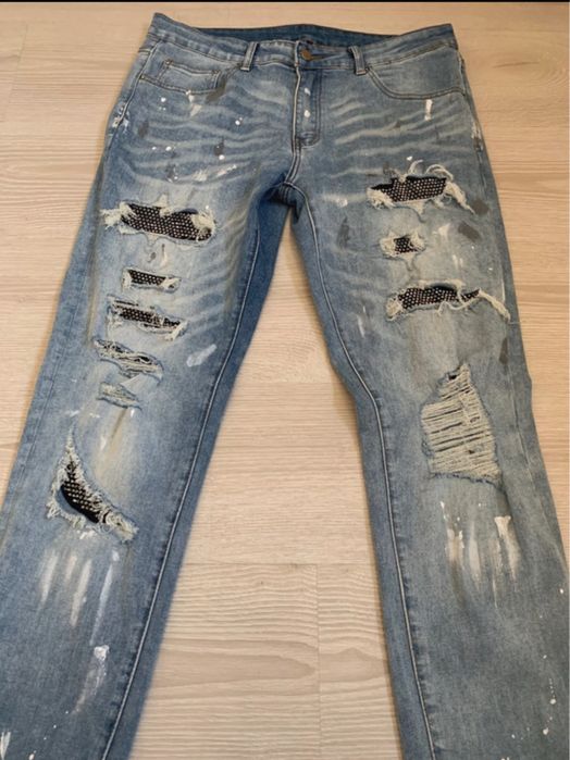 Blugi Amiri marimea L-XL