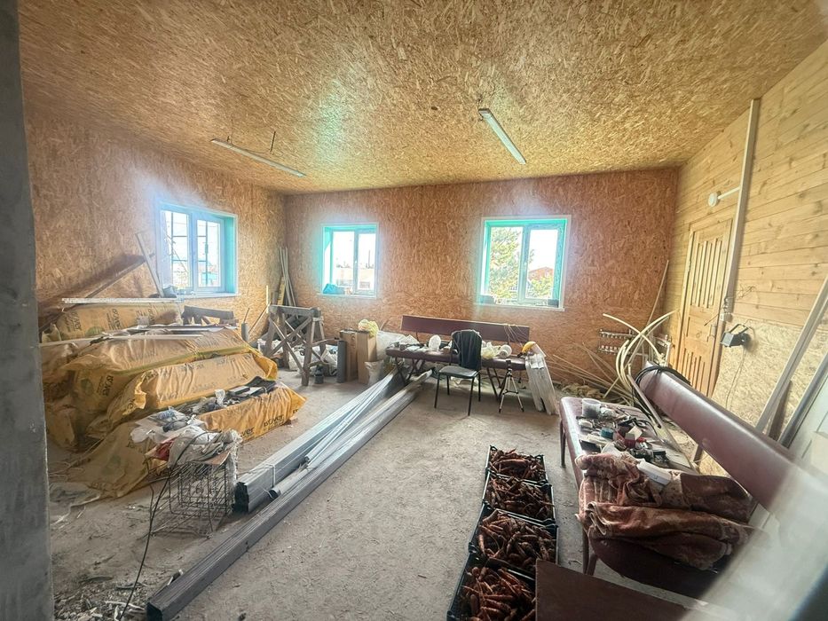 Солнечный Коттедж 301м2,  4 уровня 67000