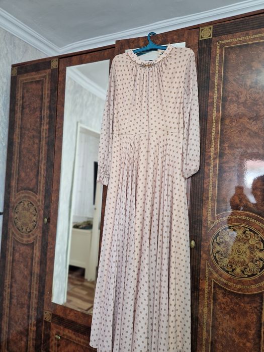 Платье 48 размера