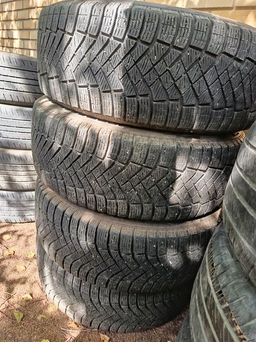 Pirelli 235 55 R19