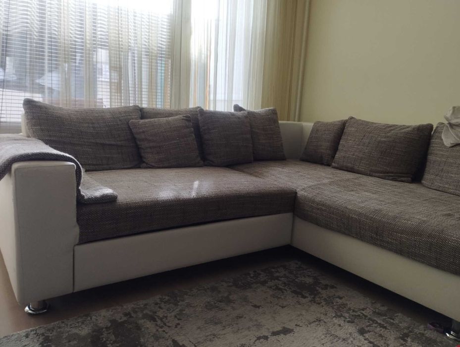 Разтегателен диван - лежанка