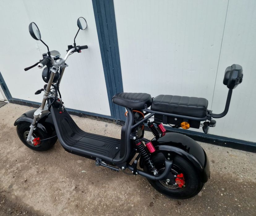 Scuter electric tip Harley – 60V 20Ah, autonomie mare, doar 330 km!