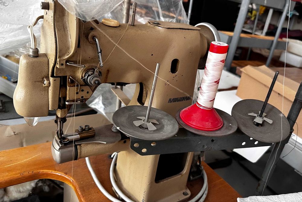 Шевни машини за обувки, чанти - кожа, брезент, винил, текстил