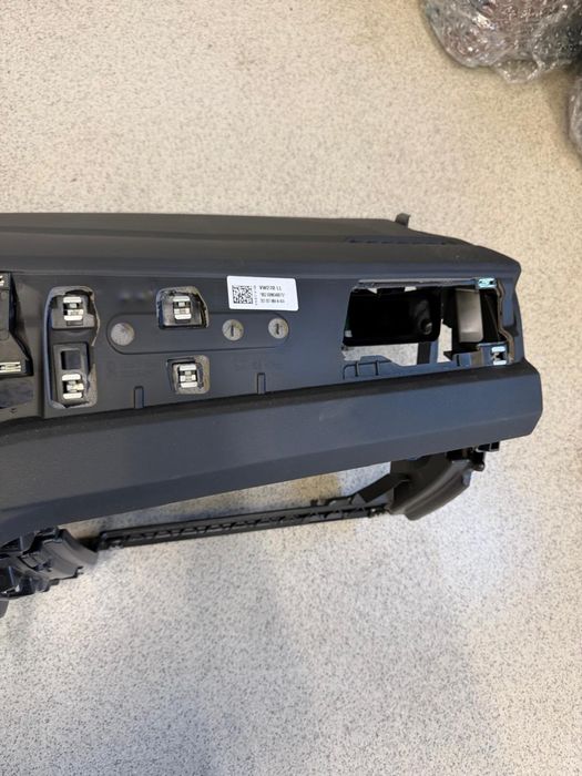 Plansa bord vw taigo