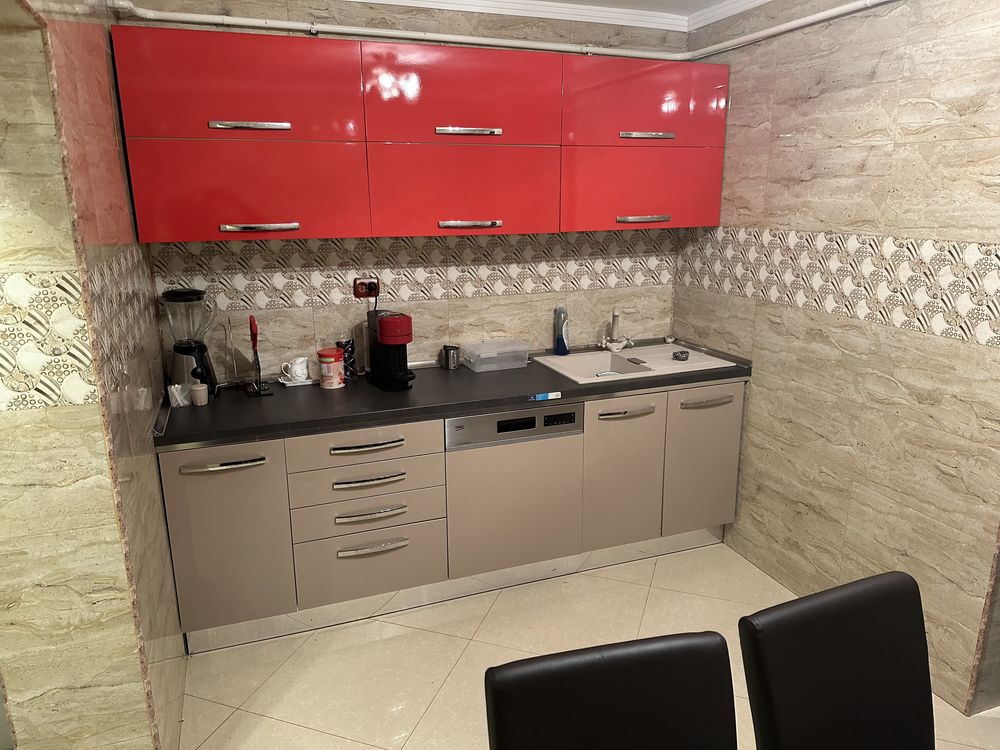 Vand Apartament cu 3 camere