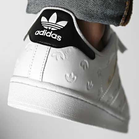 Оригинални кожени кецове * ADIDAS SUPERSTAR * EU 38