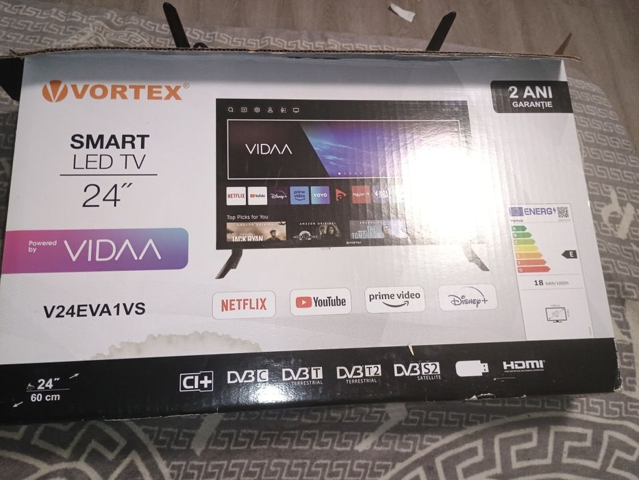 Smart Led TV  VORTEX, internet,60cm,diag.24/ este nou in cutie și 2 an