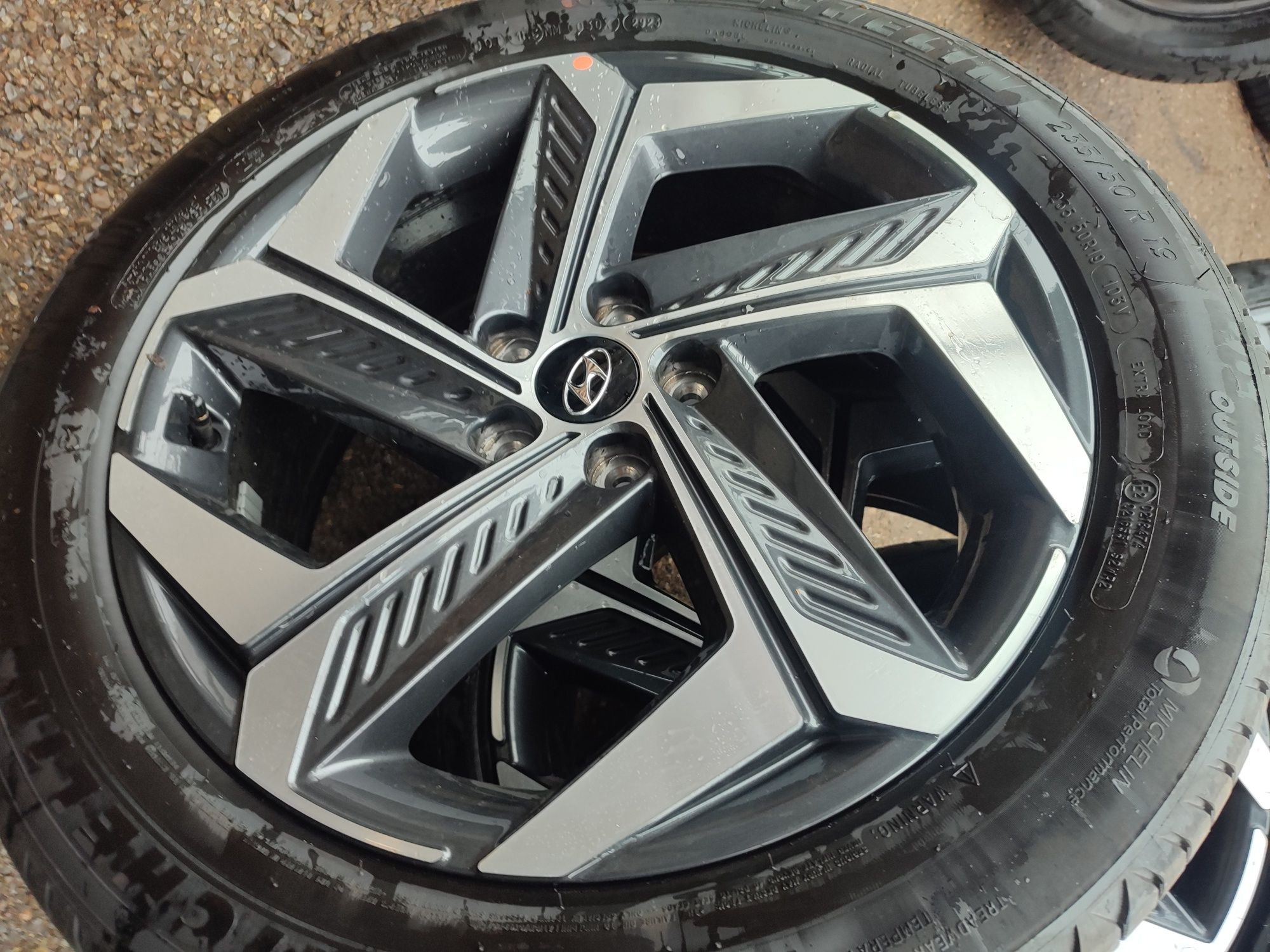 19" оригинални алуминиеви джанти за Hyundai Tucson/Kia.