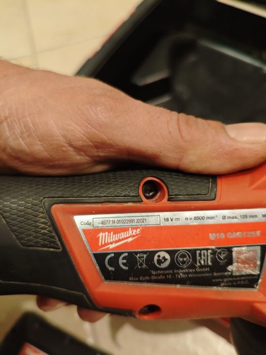 Milwaukee - M 18 CAG 125 x