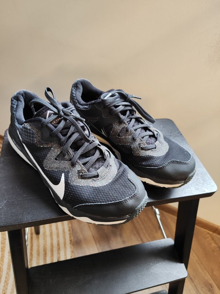 Маратонки Nike Trail