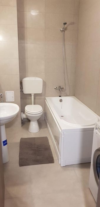 Apartament cu doua camere , bloc nou , Prima onestilor