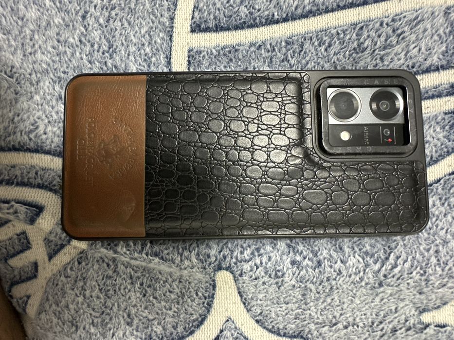 Продаю oppo reno 7