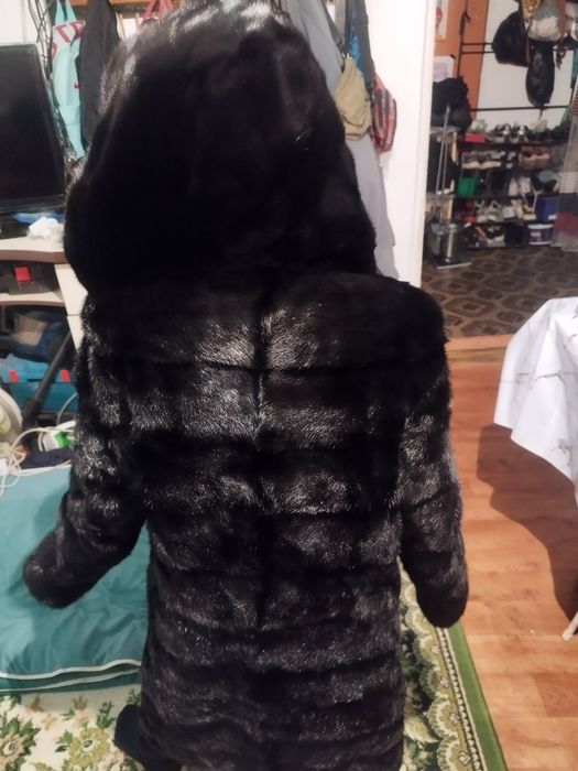 Норка шуба сатылады