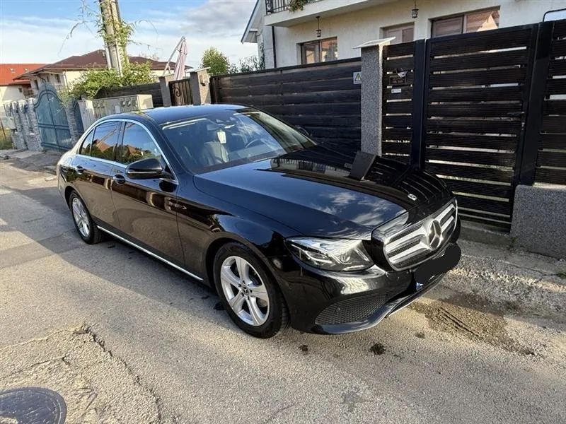 Mercedes-Benz E W213, E220-194 CP,11.2017, full istoric service retea M-B, CASCO