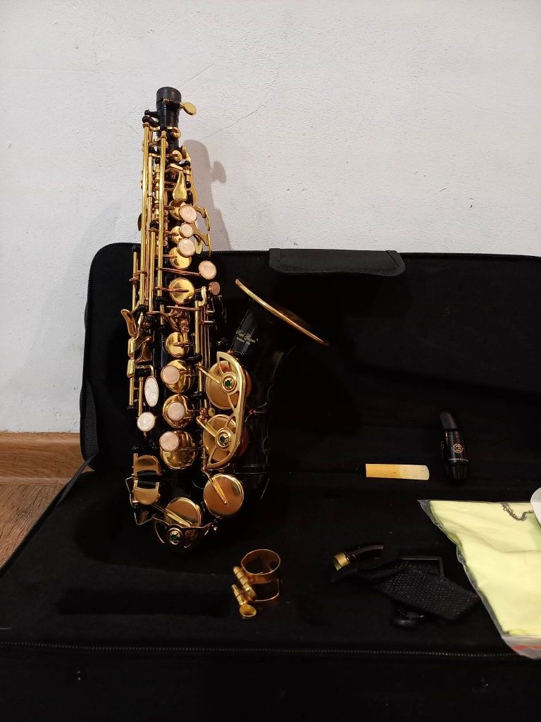 Vand saxofon sopran curbat