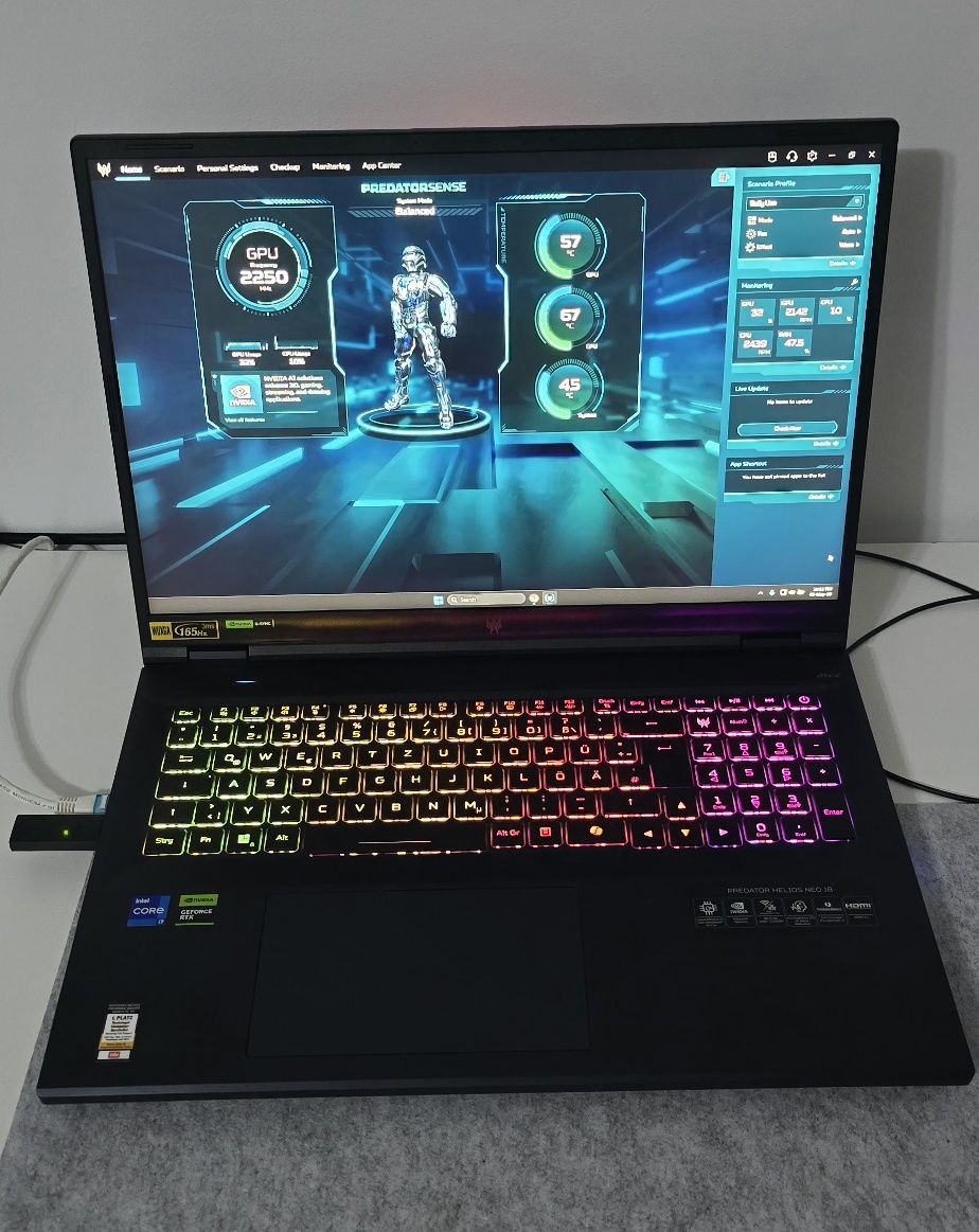 Laptop Gaming Predator Helios Neo 18 / i7-14650HX / RTX 4060