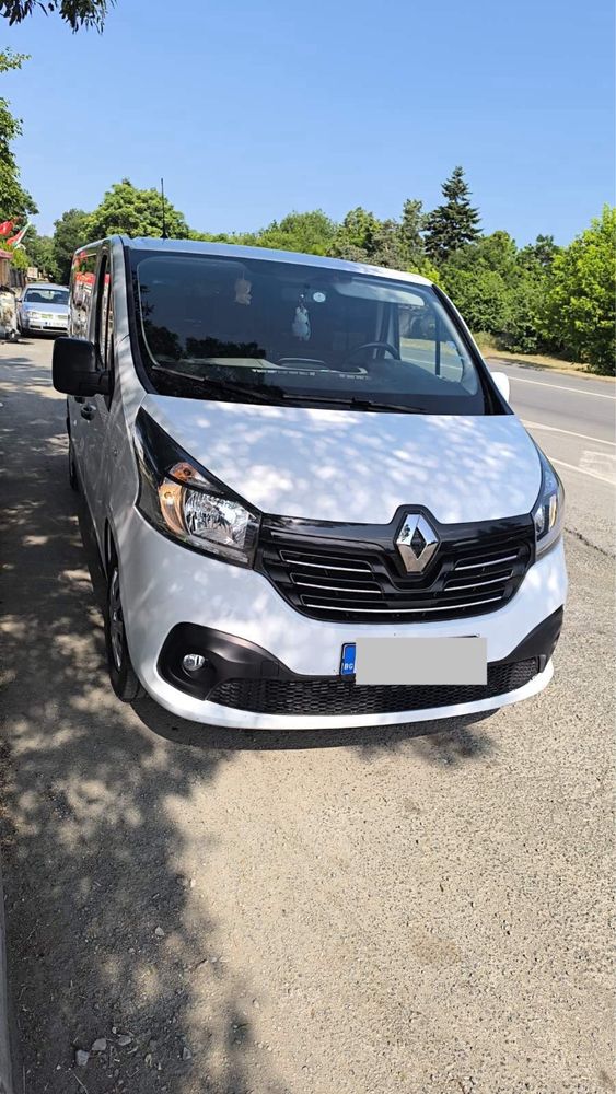 Renault Trafic/ 1.6/125к.с./ LONG BASE/ Пътнически 8+ 1/ Верига