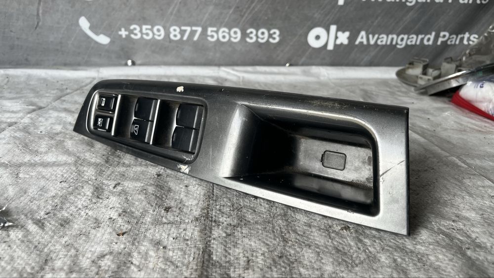 Subaru Impreza 2008- Бутони лява врата
