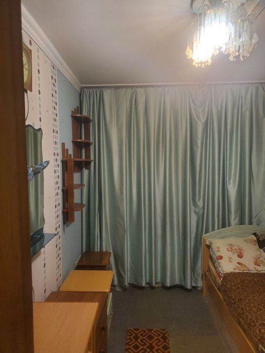 Максим Горький.  3/3/4 68кв.м балкон 2х6