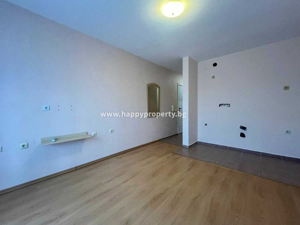 Продава се Едностаен апартамент в Свети Влас - 36 кв.м за 1862 €/кв.м - Снимка #1