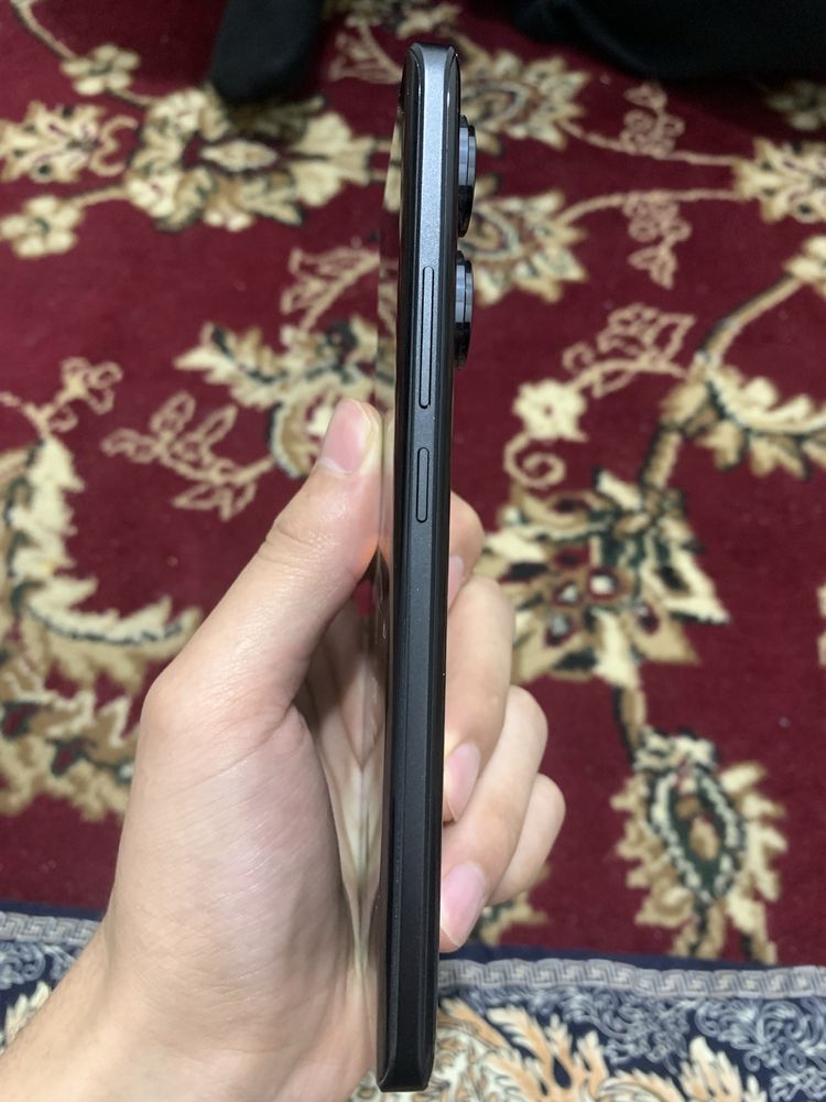 Redmi note 13 pro plus global..!
