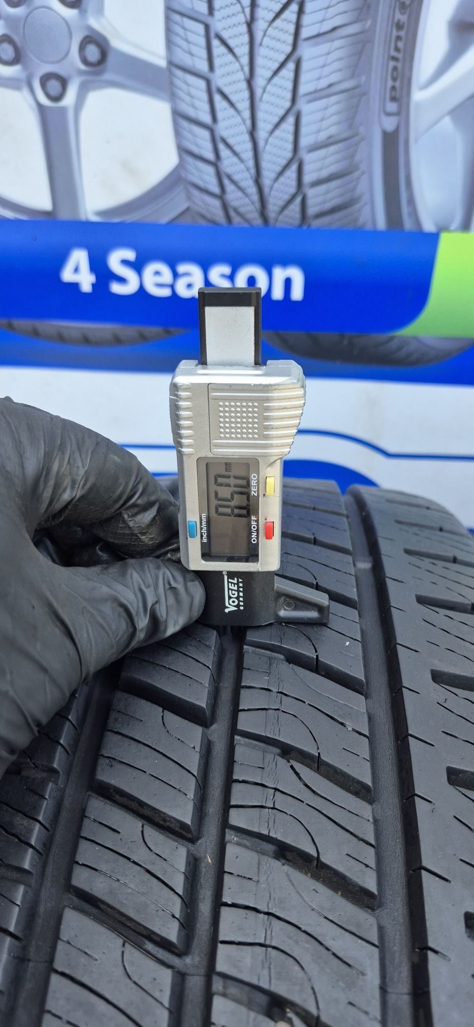 215.65.16C Goodyear M+S Second-hand