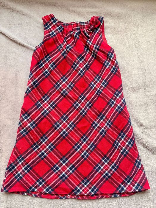 Лот дрехи за момиче 122 см.