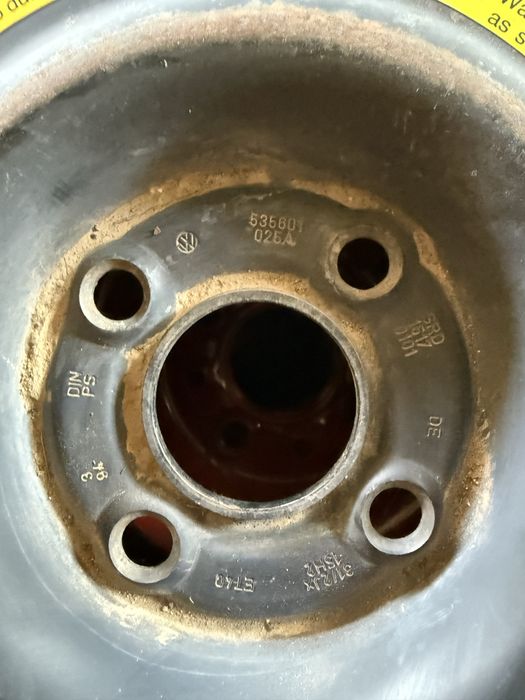 Патерица VW 15 цола Continental T115/70 R15 4x100