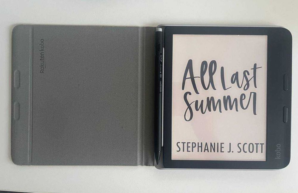 Kobo Libra Colour ca nou cu Kobo Stylus 2, husa si folie incluse