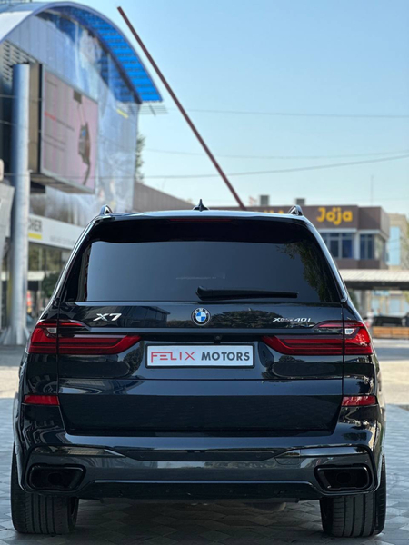 BMW X7 xDrive 40i