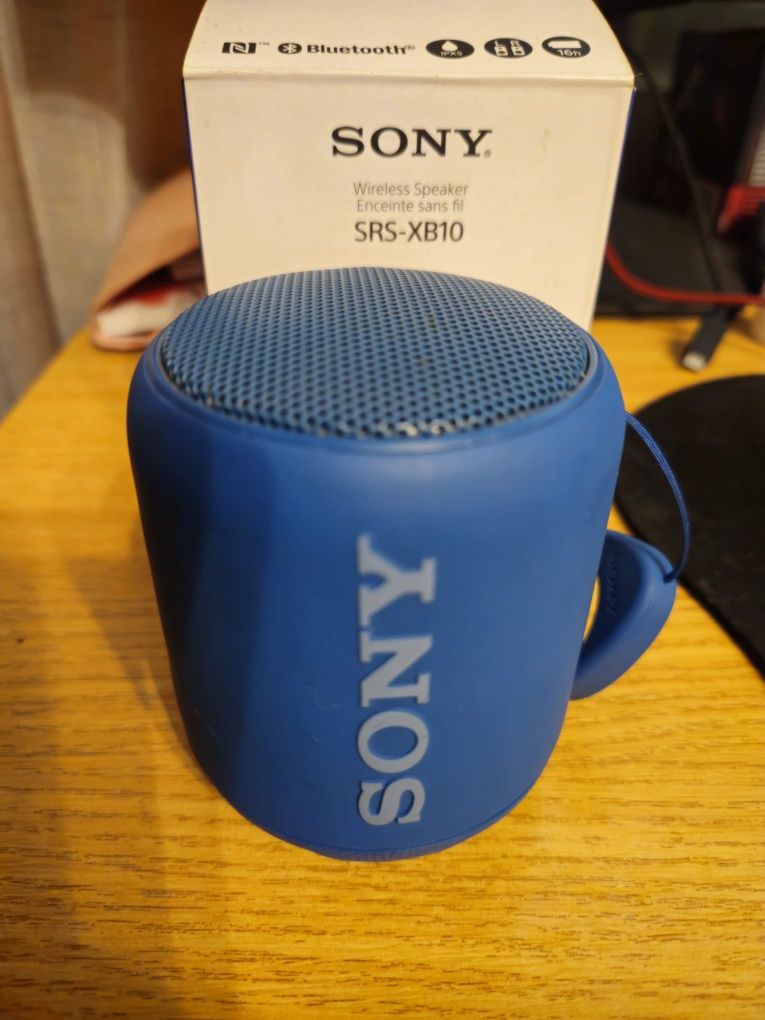 Vând boxă portabila Sony