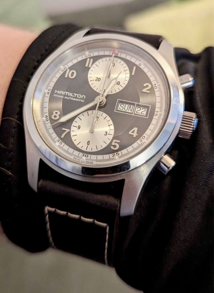 Hamilton Khaki chronograph automatic valjoux
